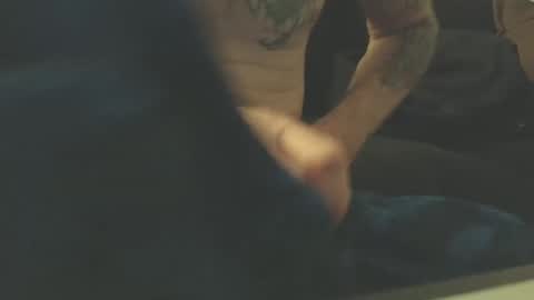 Chillaxin lets talk  online show from January 18, 9:02 am