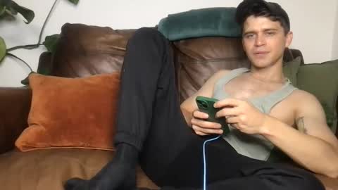 CamDoAttitude online show from November 10, 10:45 pm