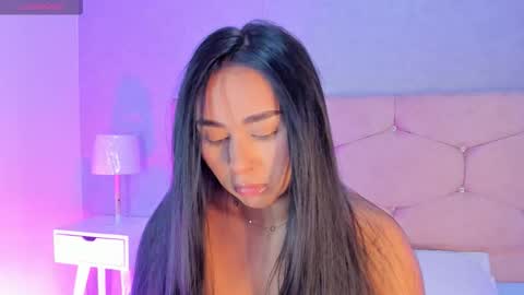 Camelia Smith online show from September 14, 4:37 am