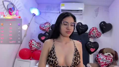  Cameron Cutee  online show from February 15, 2:55 pm