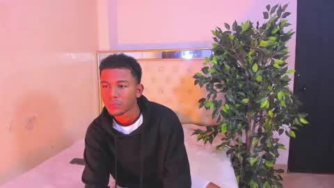 cami_betancurt online show from January 18, 3:48 am