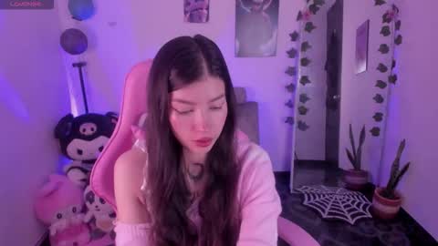Snapshot of cami_mila99 chatting on October 18, 10:47 pm CAMI  online show from October 18, 10:47 pm
