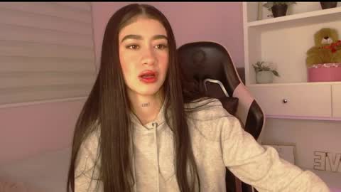 camila online show from April 21, 5:42 pm