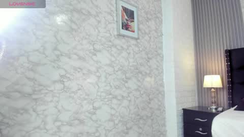 camila__bouzas online show from May 23, 7:21 pm