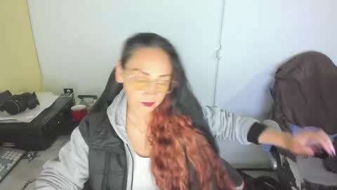 camila_bj online show from April 27, 4:10 am