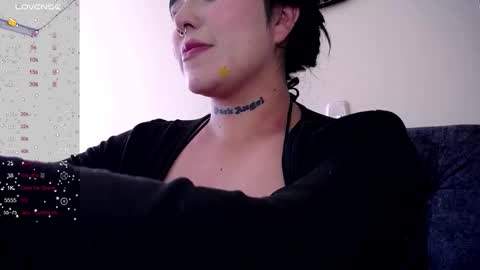 Cami online show from March 3, 3:30 pm