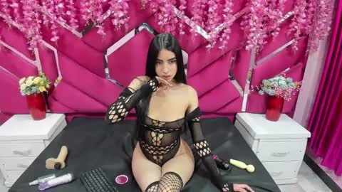 camila_reyess_ online show from January 28, 6:38 am