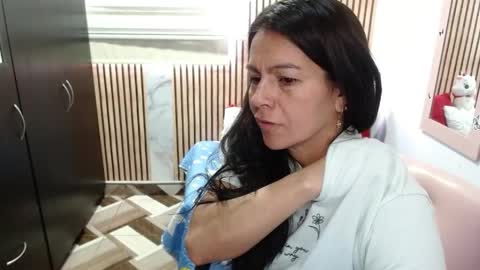 Camila Vargas online show from June 6, 9:42 pm
