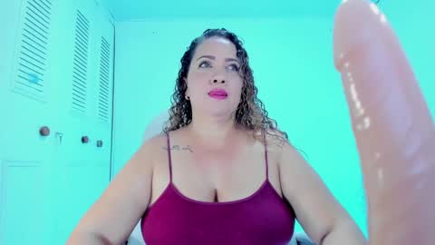 camilaa foxxx online show from February 3, 9:18 pm