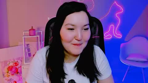 camilamartiez online show from April 24, 2:30 pm