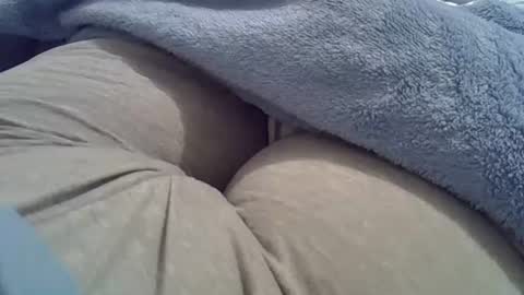 Snapshot of camilaperes69 chatting on September 27, 10:51 pm flash 50 tokens BIG CLIT tits pussy. masturbation big clit 150 tokens fingers inside pussy 1000 tk pump big clit 300 tk online show from September 27, 10:51 pm