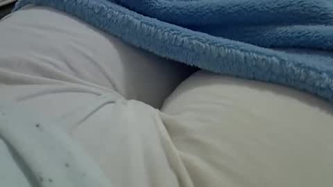 flash 50 tokens BIG CLIT  tits pussy. masturbation big clit 150 tokens fingers inside pussy 1000 tk  pump big clit 300 tk online show from March 25, 8:26 pm