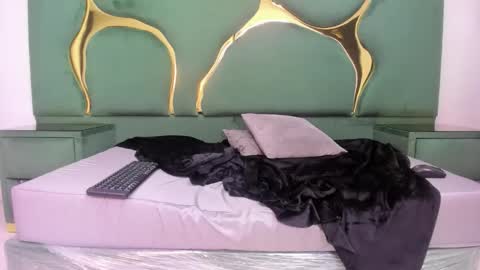 Cami online show from March 15, 7:06 pm