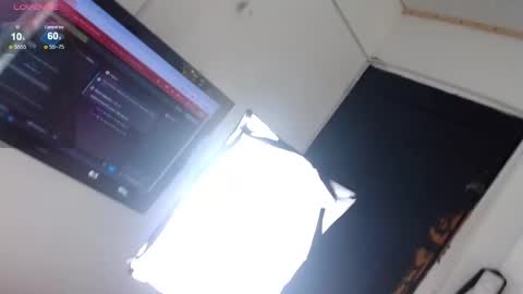 Camila online show from January 18, 6:10 pm