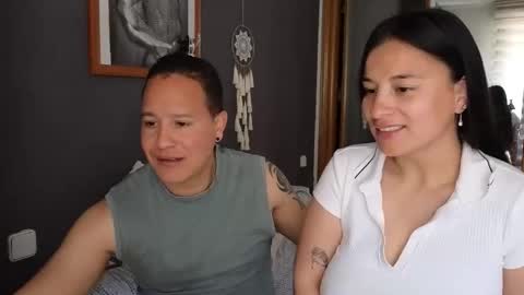 Camila and Camilo online show from April 8, 8:39 am