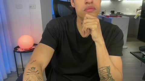camilo online show from June 26, 11:10 pm