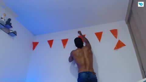 camilo_contre21 online show from April 22, 9:44 pm