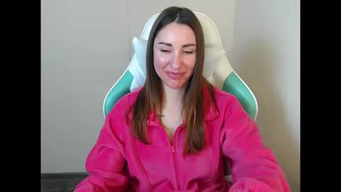 cammila horn online show from March 2, 7:15 am