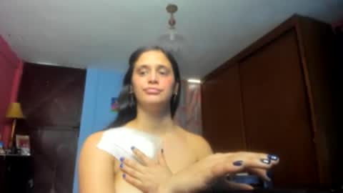 Catalina online show from November 23, 7:01 pm