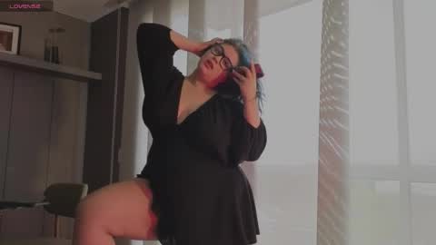 candelariia_ online show from April 14, 9:40 pm