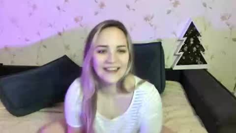 CandiCage online show from January 7, 6:35 pm