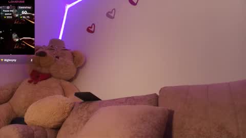 candy_dim online show from September 27, 9:01 pm