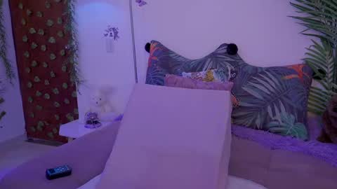 Snapshot of candy_li29 chatting on October 5, 1:58 am Jamie online show from October 5, 1:58 am