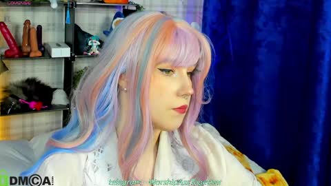 Mary online show from May 25, 1:01 am