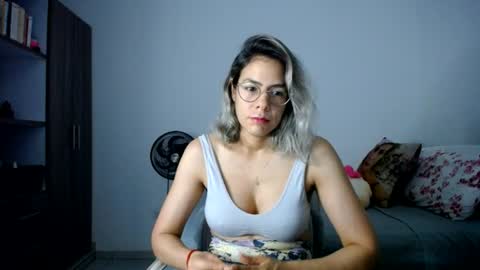 Candy Dowson online show from July 2, 9:47 am