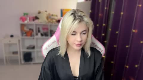 You can call me HH online show from November 13, 7:49 pm