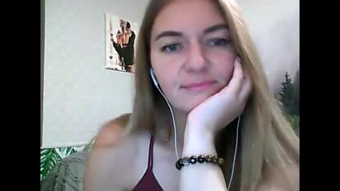 Daisy online show from September 14, 10:22 pm