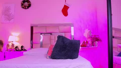 Candy online show from January 7, 7:52 pm