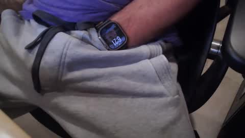 Snapshot of caninutforyou chatting on September 29, 11:20 am caninutforyou online show from September 29, 11:20 am