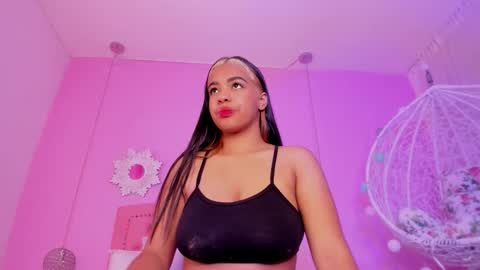 Snapshot of cannelasmith chatting on October 16, 7:24 pm cannelasmith online show from October 16, 7:24 pm