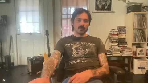 cantleavethehouse online show from January 31, 8:33 pm