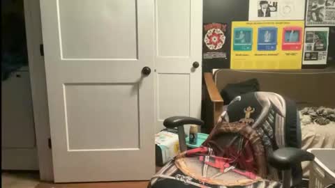 cantleavethehouse online show from January 17, 7:51 am