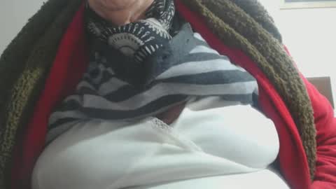 Cinzia  ex regina  online show from February 19, 9:50 am