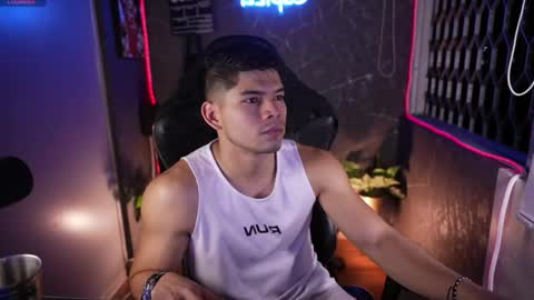 David Capizzi online show from April 23, 2:52 am