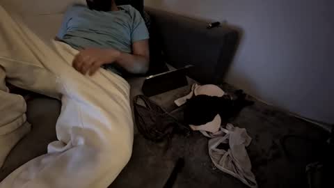 capoo24 online show from March 1, 2:59 am