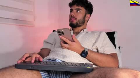 caprywilliams online show from February 13, 6:09 am