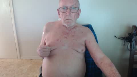 capt5105 online show from March 15, 12:04 am