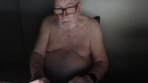 capt5105 online show from February 22, 12:18 pm