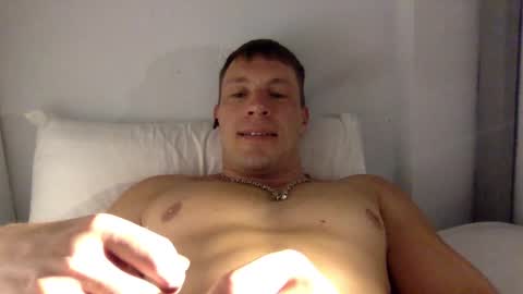 Snapshot of capt_oliver chatting on January 21, 5:41 pm follow my twitter  online show from January 21, 5:41 pm