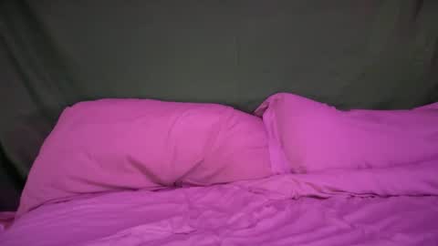 Cara Bou online show from January 6, 8:35 pm