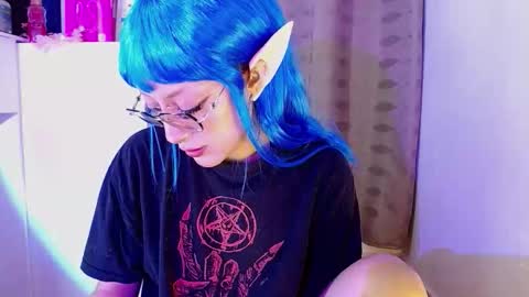 Amy online show from November 6, 4:59 am