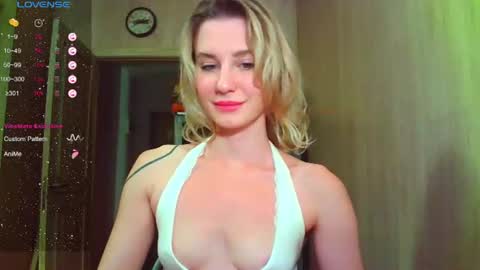 caramel online show from August 5, 7:22 pm