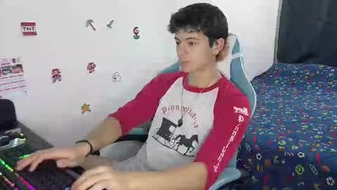 carapalida9008 online show from March 7, 5:28 pm