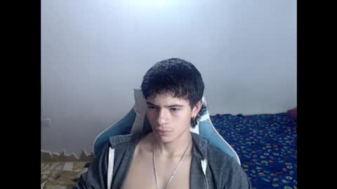 carapalida9008 online show from October 6, 6:37 pm