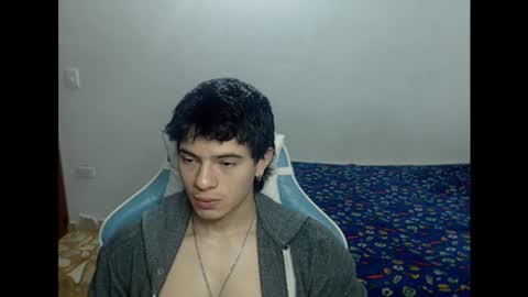 carapalida9008 online show from November 12, 3:14 pm