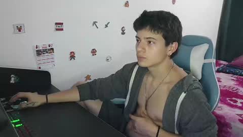 carapalida9008 online show from January 28, 11:28 pm